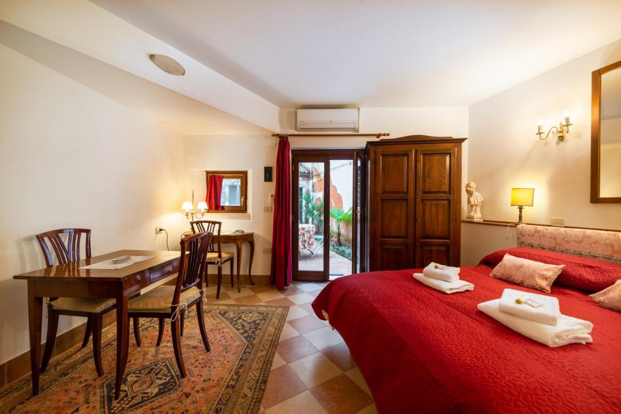 Ca' Longhi Apartment Venesia Bagian luar foto