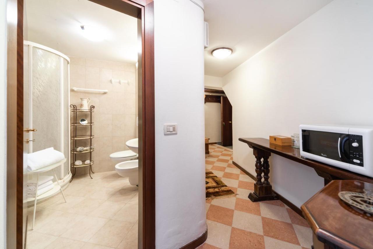 Ca' Longhi Apartment Venesia Bagian luar foto