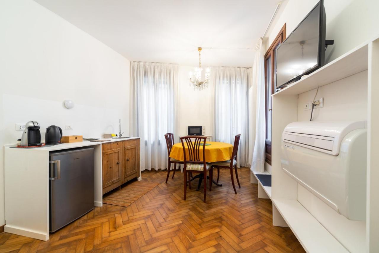 Ca' Longhi Apartment Venesia Bagian luar foto